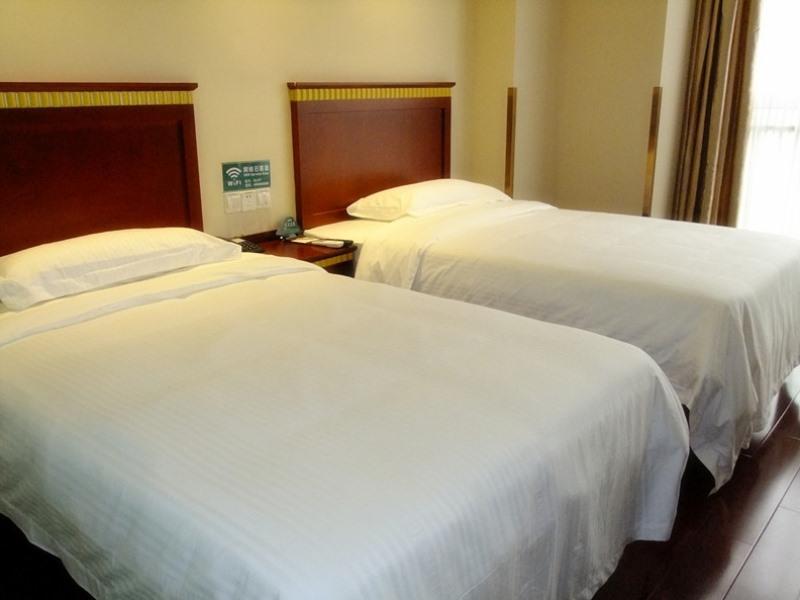 Greentree Inn Anhui Huaibei Renmin Road Business Hotel Екстериор снимка