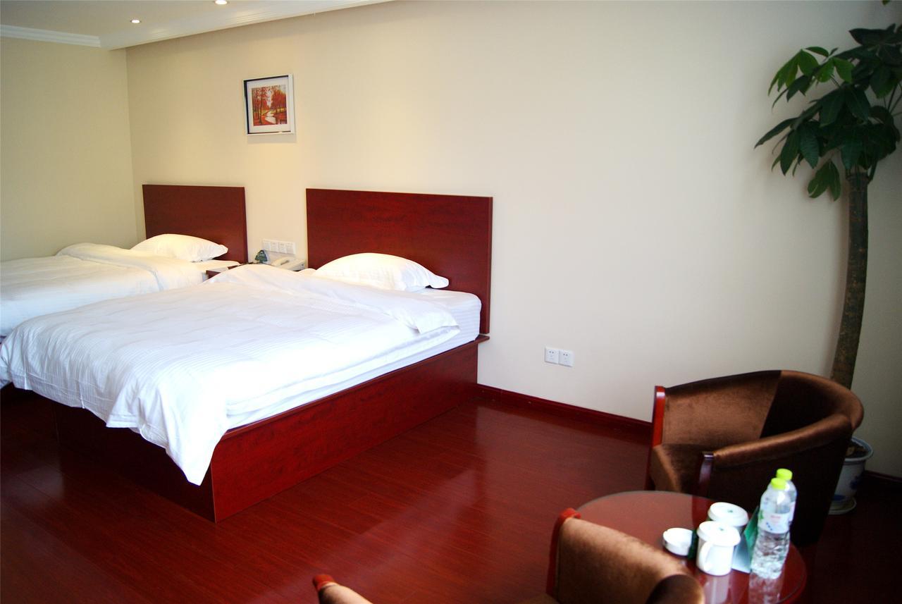 Greentree Inn Anhui Huaibei Renmin Road Business Hotel Екстериор снимка