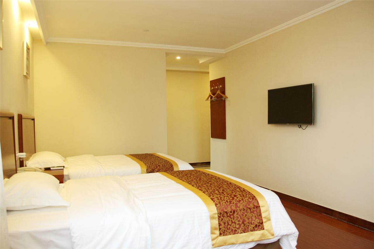 Greentree Inn Anhui Huaibei Renmin Road Business Hotel Екстериор снимка